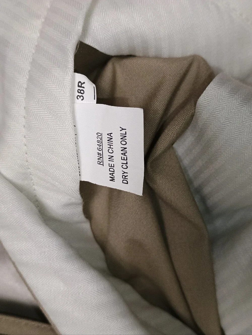 Tom Rich Classic Men's Light Beige Suit 44R Blazer 38R Pants Measurements in pic